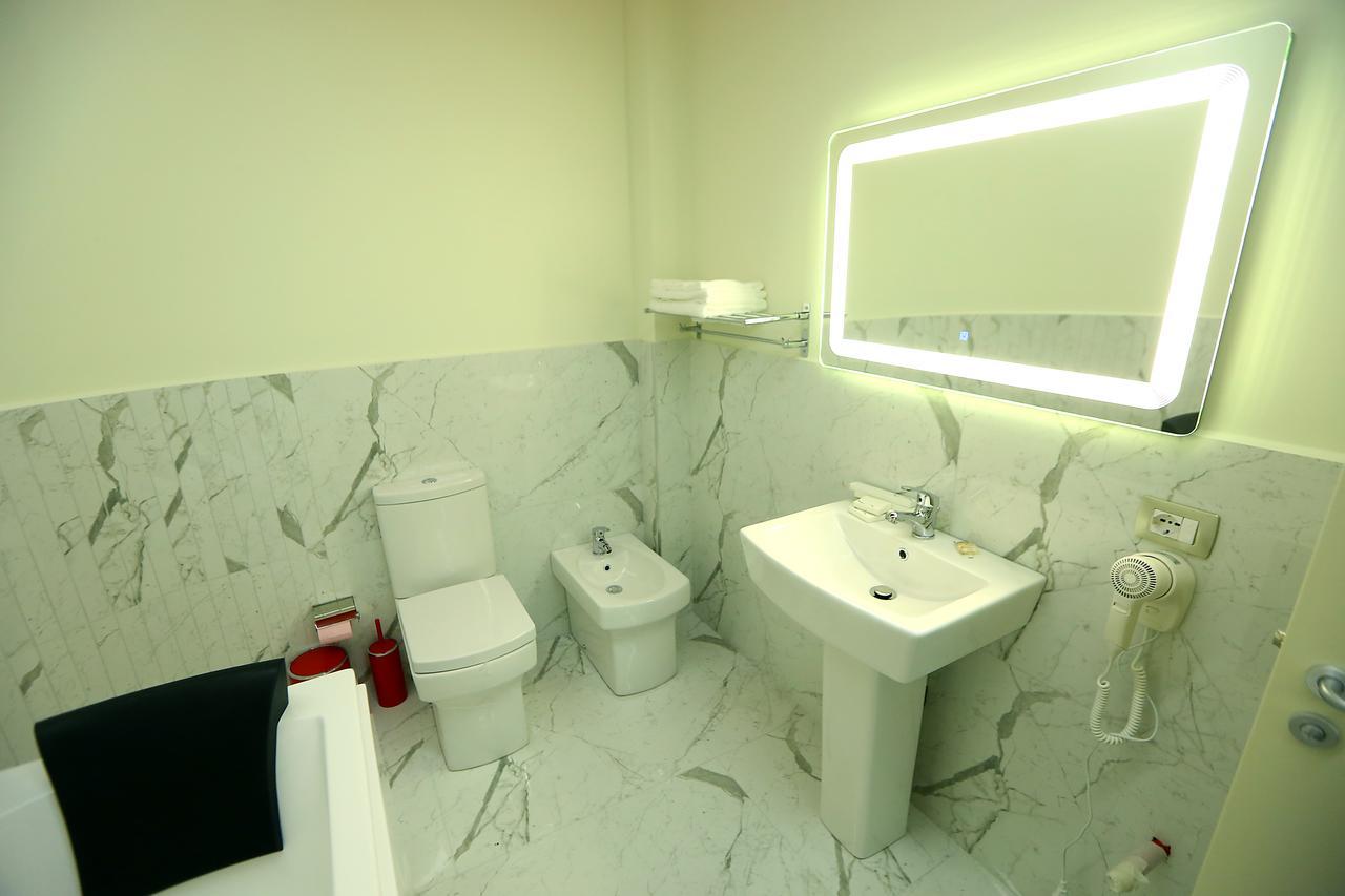 Hotel Vllaznia Shkoder Exterior photo