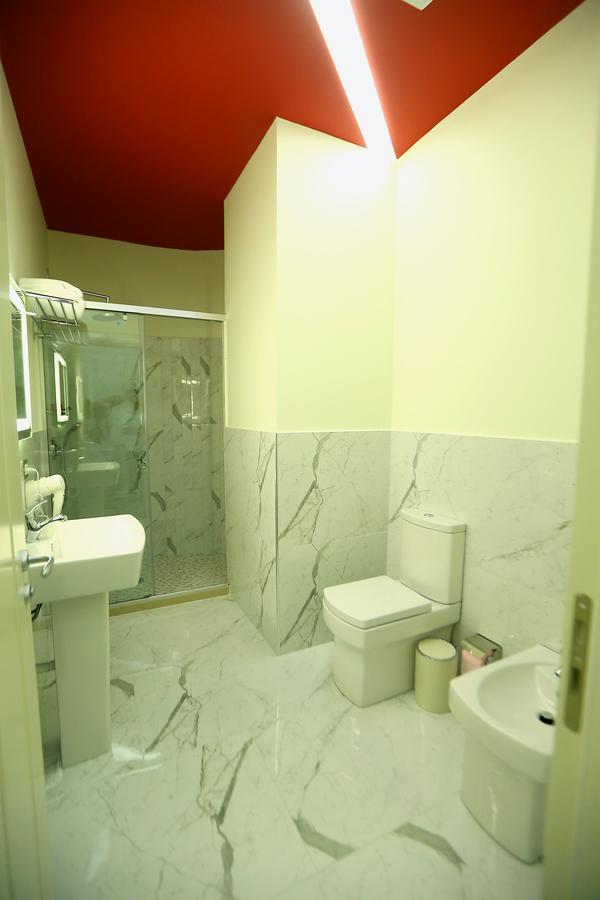 Hotel Vllaznia Shkoder Exterior photo